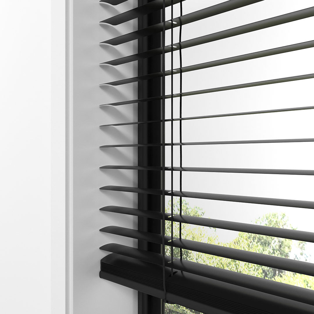 25 MM Siyah Alüminyum Jaluzi
