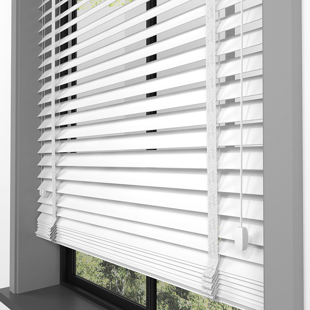 50 MM BASSWOOD Beyaz Ahşap Jaluzi