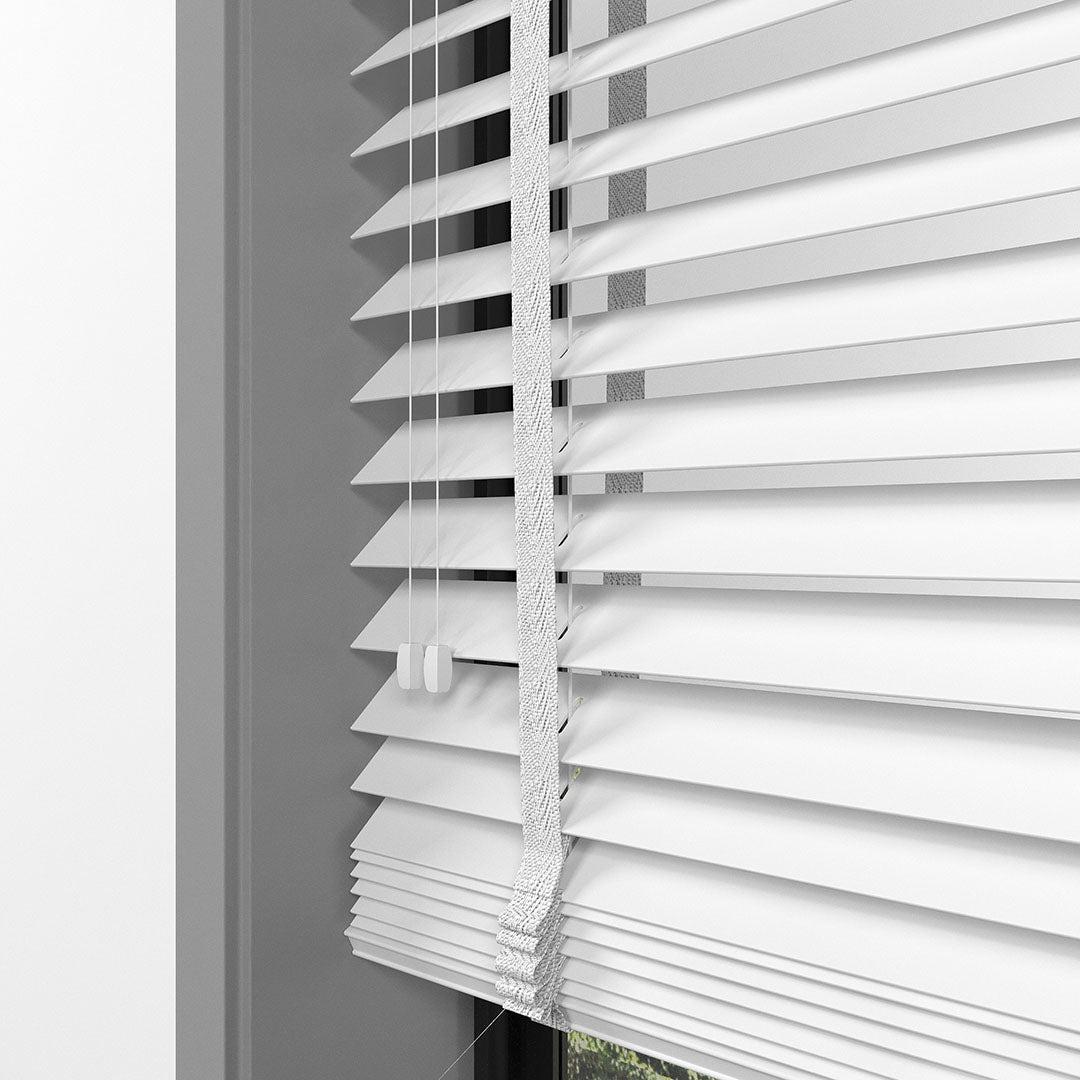 50 MM BASSWOOD Beyaz Ahşap Jaluzi