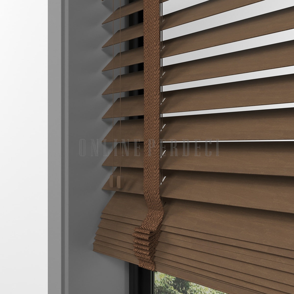63 MM Lindera Makarone Ahşap Jaluzi