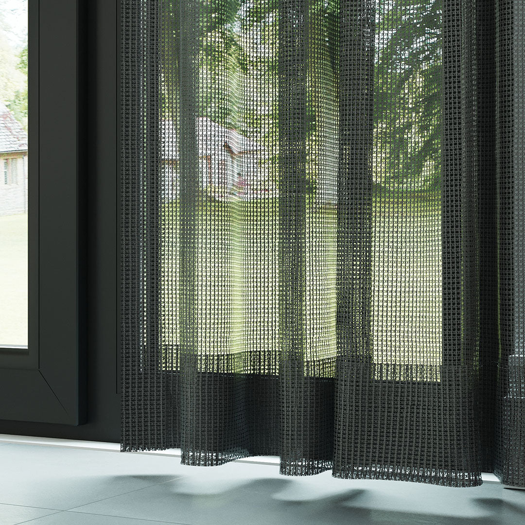 Antrasit Örme Dosyası Kare Zemin Düz Tül Perde | Inessa