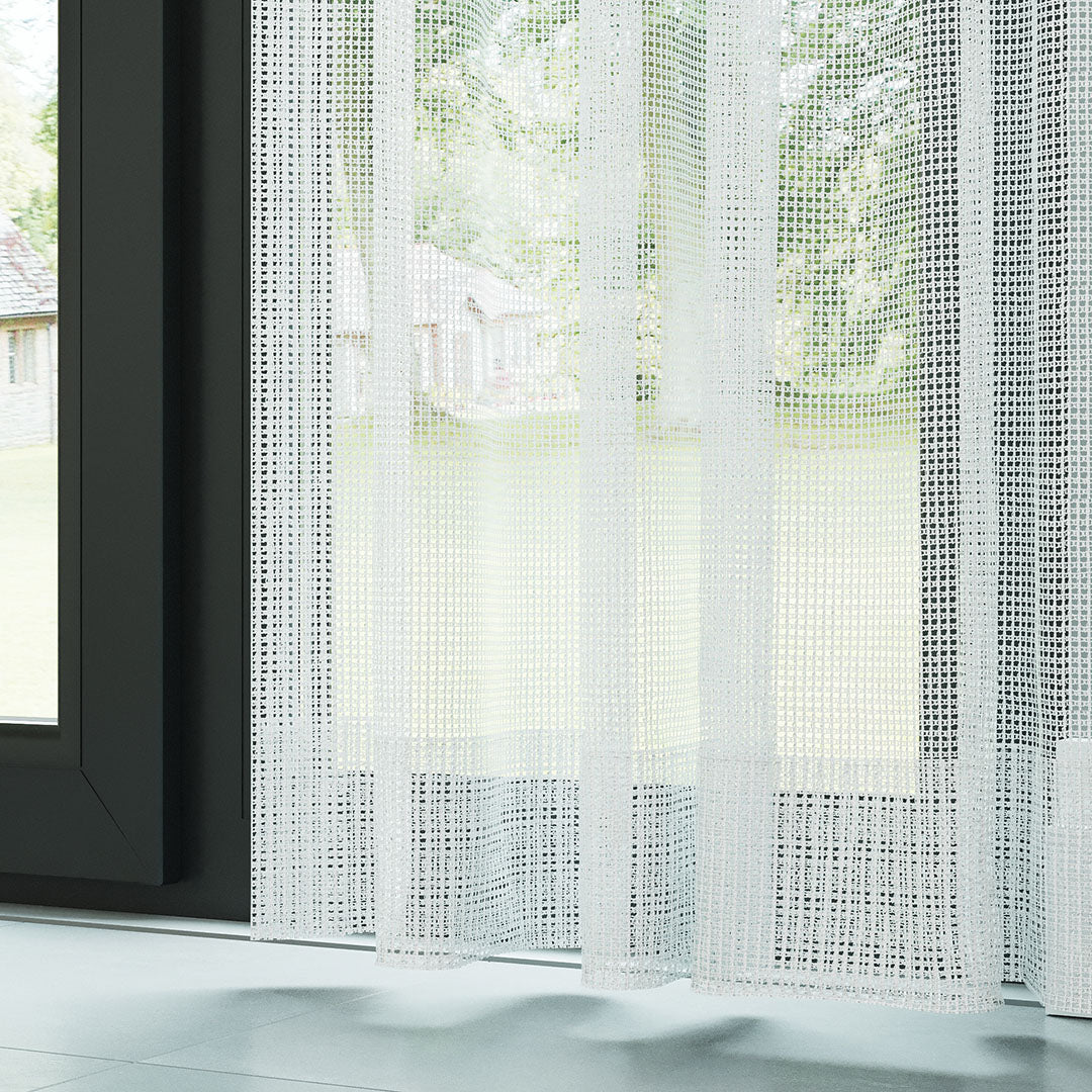 Beyaz Örme Dosya Kare Zemin Düz Tül Perde | Inessa