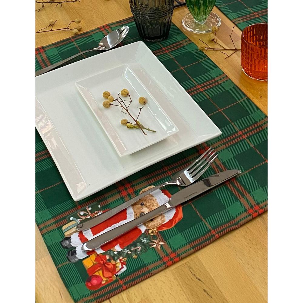 Santa Bear Ekose Amerikan Servis – Teddy Kumaş İçin Yılbaşı Sofraları - 4'lü Takım (30x50 cm)